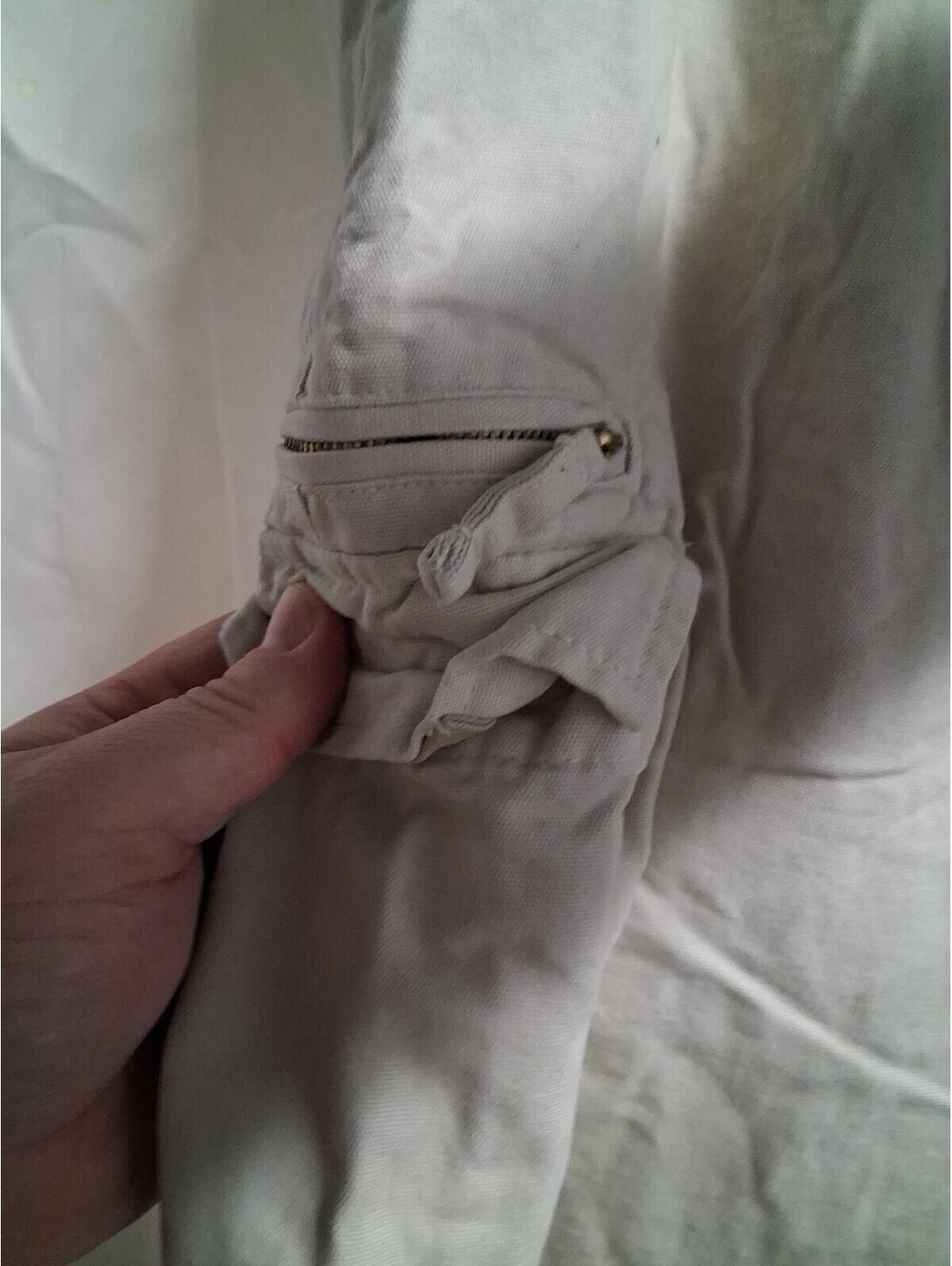 St. Johns Bay Cargo Pants Mens Size 32X30 Cream Color G2 - Picture 5 of 8